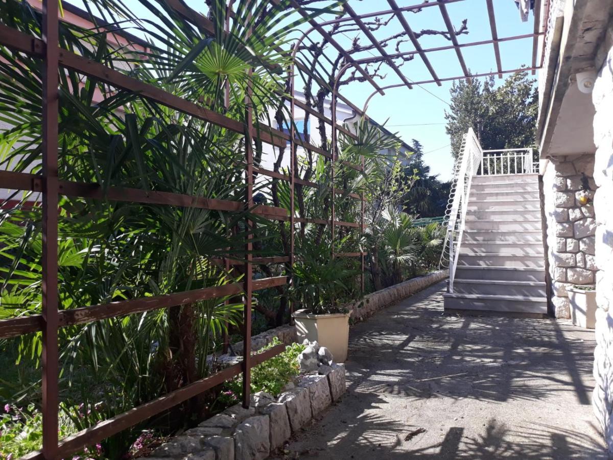 Vesna Apartment Crikvenica Exterior foto