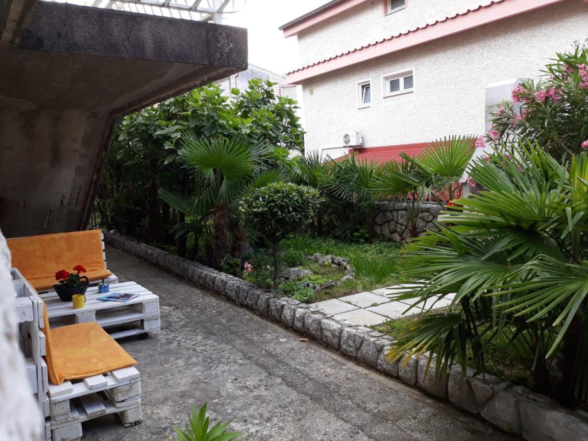 Vesna Apartment Crikvenica Exterior foto